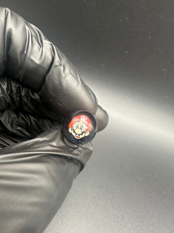 keys glass joystick cap - Mario