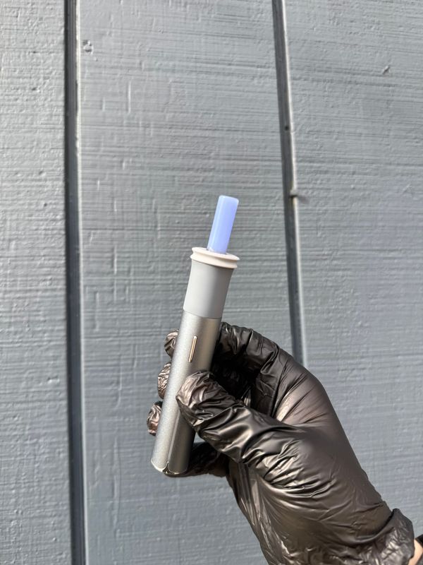 Kovac glass pivot top spinner - sky blue