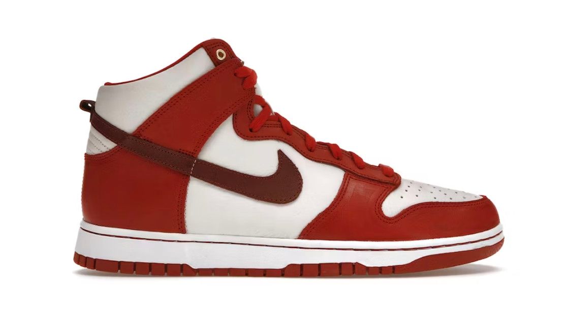 Wmn's Nike Dunk High 'Cinnabar'