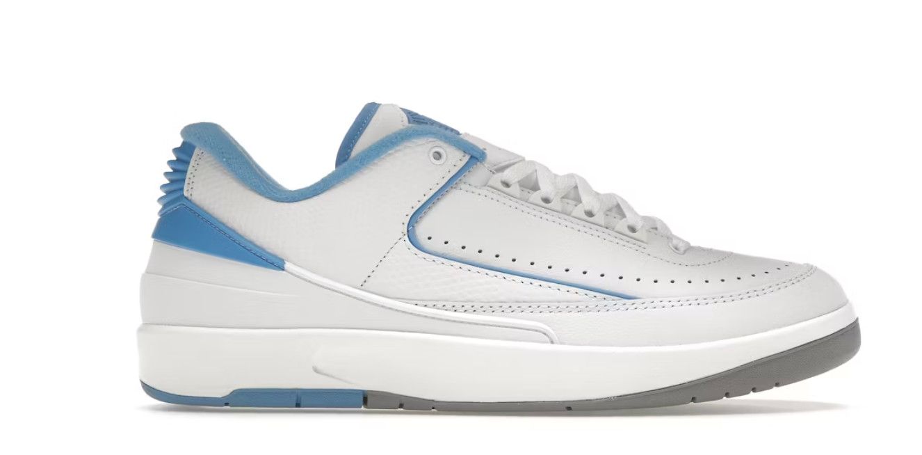 Air Jordan 2 Retro Low &#39;University Blue&#39; 
