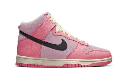 Wmn’s Nike Dunk High ‘Hoops Pack Pink’ 