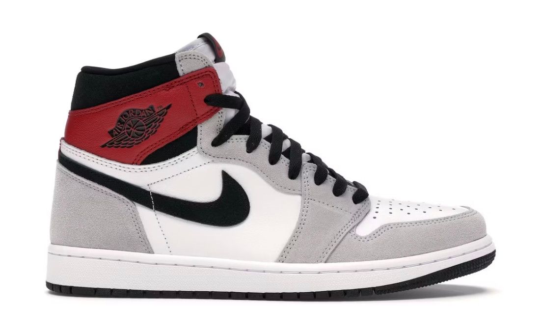Air Jordan 1 High OG &#39;Light Smoke Grey&#39;, Size: | 7.5 |