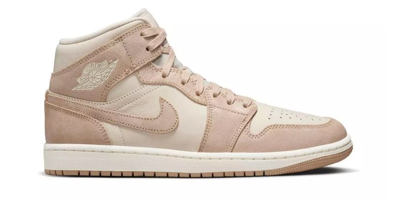 Wmn&#39;s Air Jordan 1 Mid SE &#39;Legend Brown&#39;