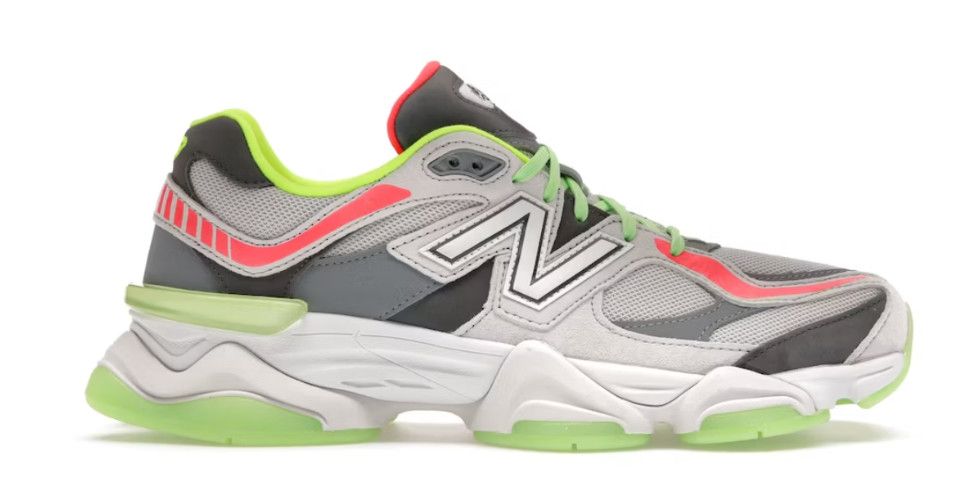 New Balance 9060 &#39;Glow&#39;, Size: | 8 |