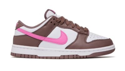 Wmn&#39;s Nike Dunk Low &#39;Smokey Mauve&#39;