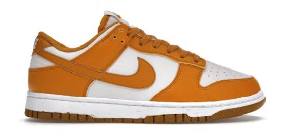 Wmn’s Nike Dunk Low NN ‘Curry’