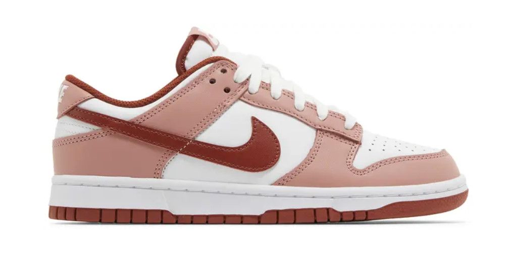 Wmn&#39;s Nike Dunk Low &#39;Red Stardust&#39;