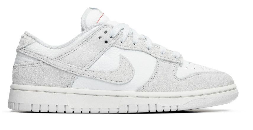 Wmn&#39;s Nike Dunk Low SE &#39;Summit White Suede&#39;