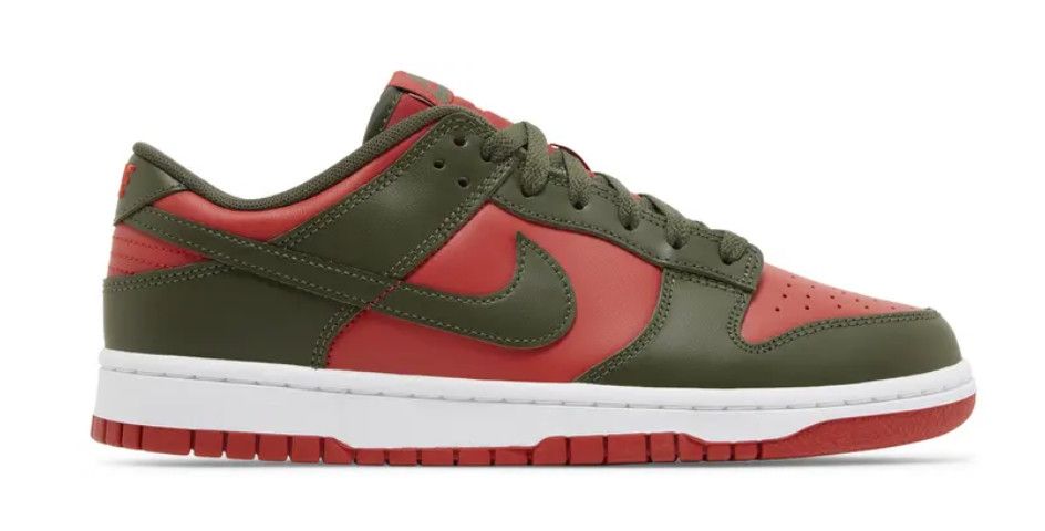 Nike Dunk Low &#39;Mystic Red&#39; 