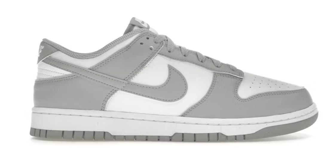 Nike Dunk Low &#39;Light Smoke Grey&#39;