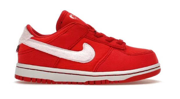 TD Nike Dunk Low &#39;Valentine&#39;s Day&#39;