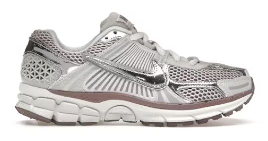 Wmn&#39;s Nike Vomero 5 &#39;Violet Metallic&#39;
