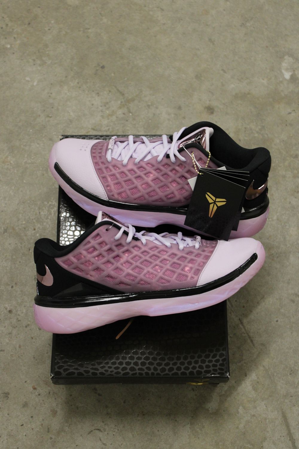 Nike Kobe 3 Low Protro 'Pink Quartz'