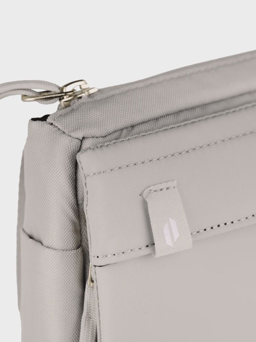 Puffco beige satchel