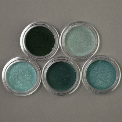 B41 Queen’s Turquoise