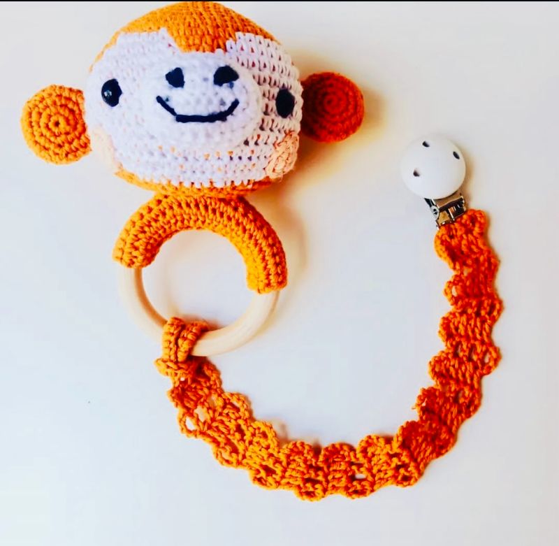 Sonajero monito / chupetero