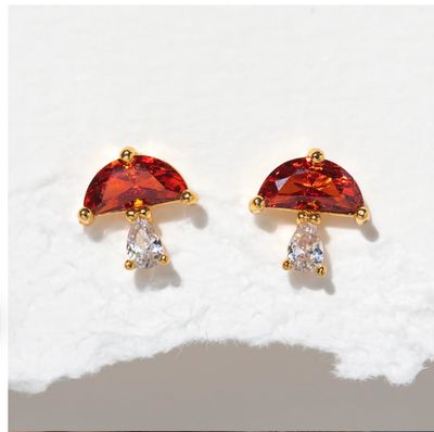 Shroomie Studs