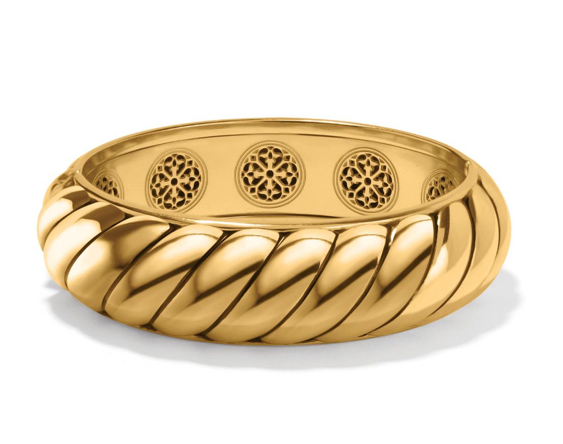 Athena Scalloped Hinged Bangle