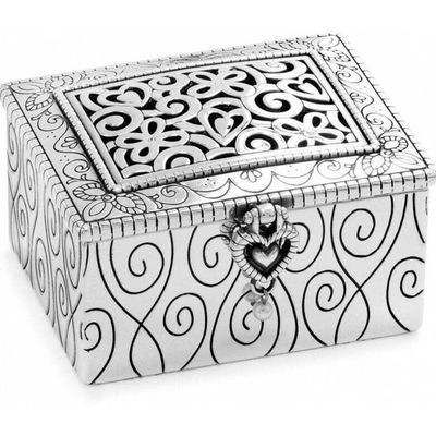 Lacie Daisy Jewelry Box