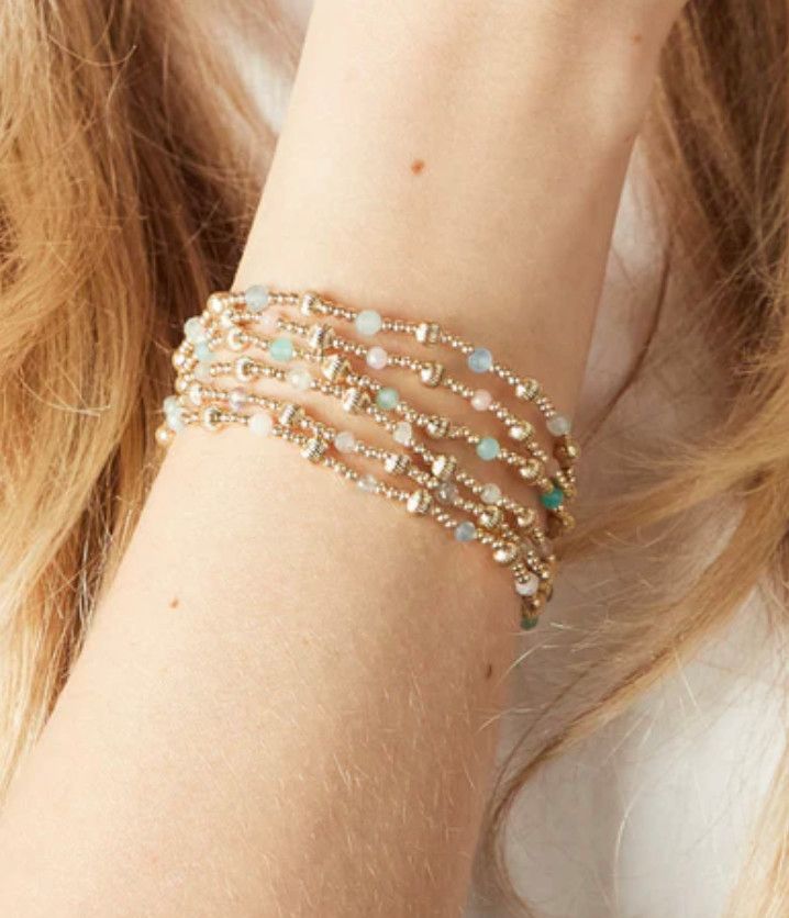 Dignity Sincerity Gemstone Pattern Bracelet 4mm