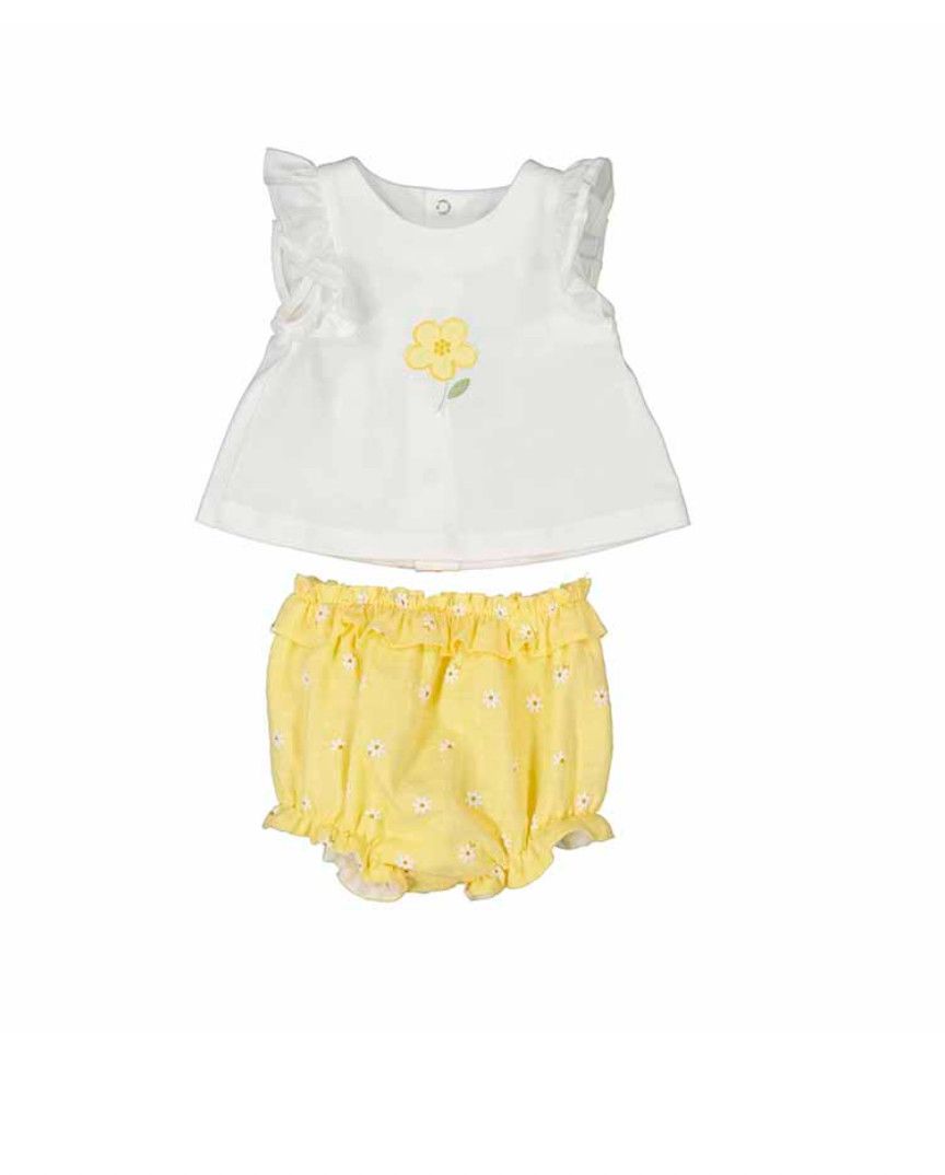 Layette Sunny Daisy Shorts Set, Size: 1-2. 0-3m