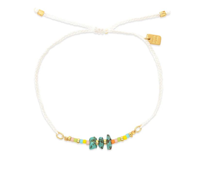 White Dainty Solana Seed Bead Gold Bracelet