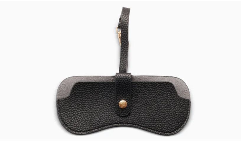 Eyewear Case Charm