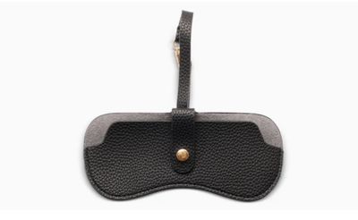 Eyewear Case Charm