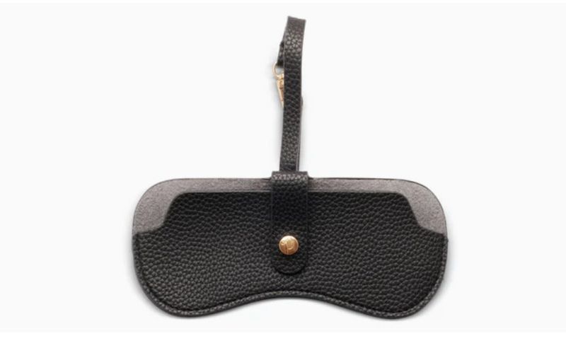 Eyewear Case Charm