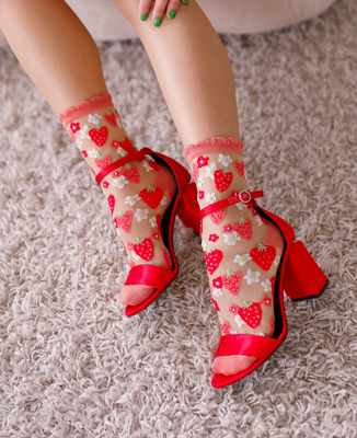 Strawberry Daisy Ruffle Sheer Crew Sock