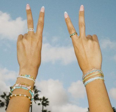 Laguna String and Gold Chain  Bracelets