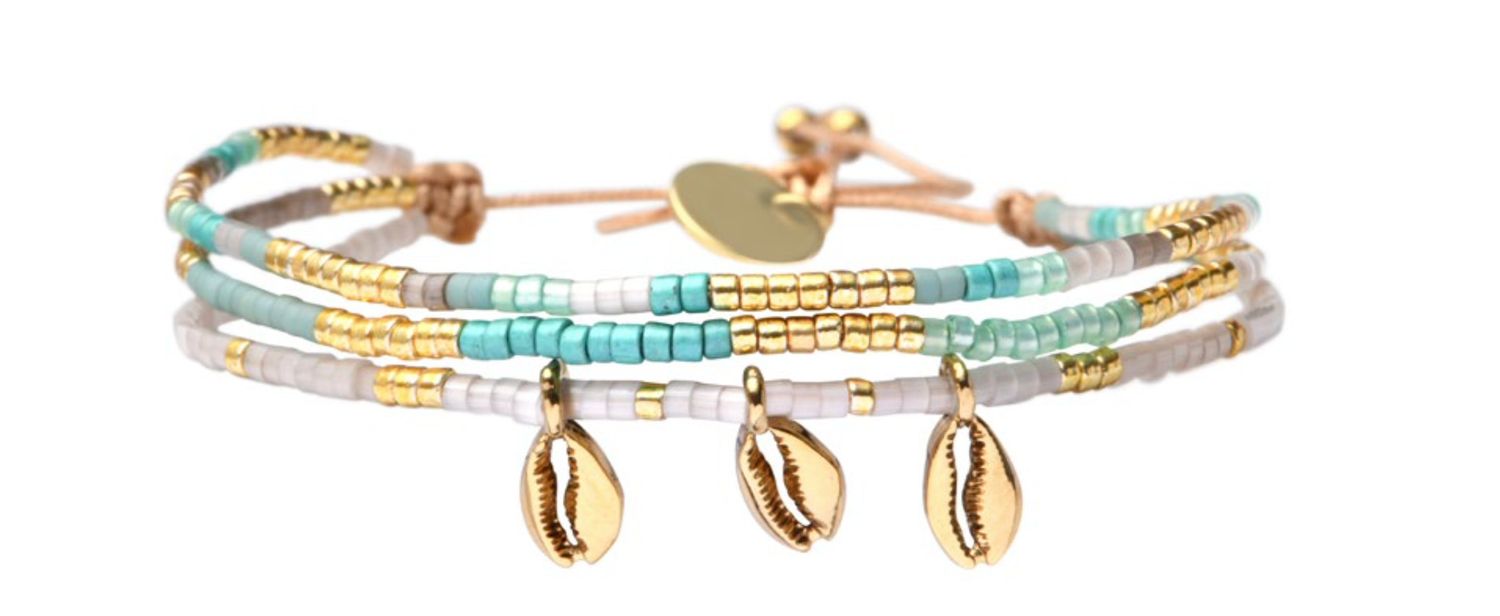 Belle Laguna Beach Cowrie Shell Seed Bead Bracelet, Size: Jade