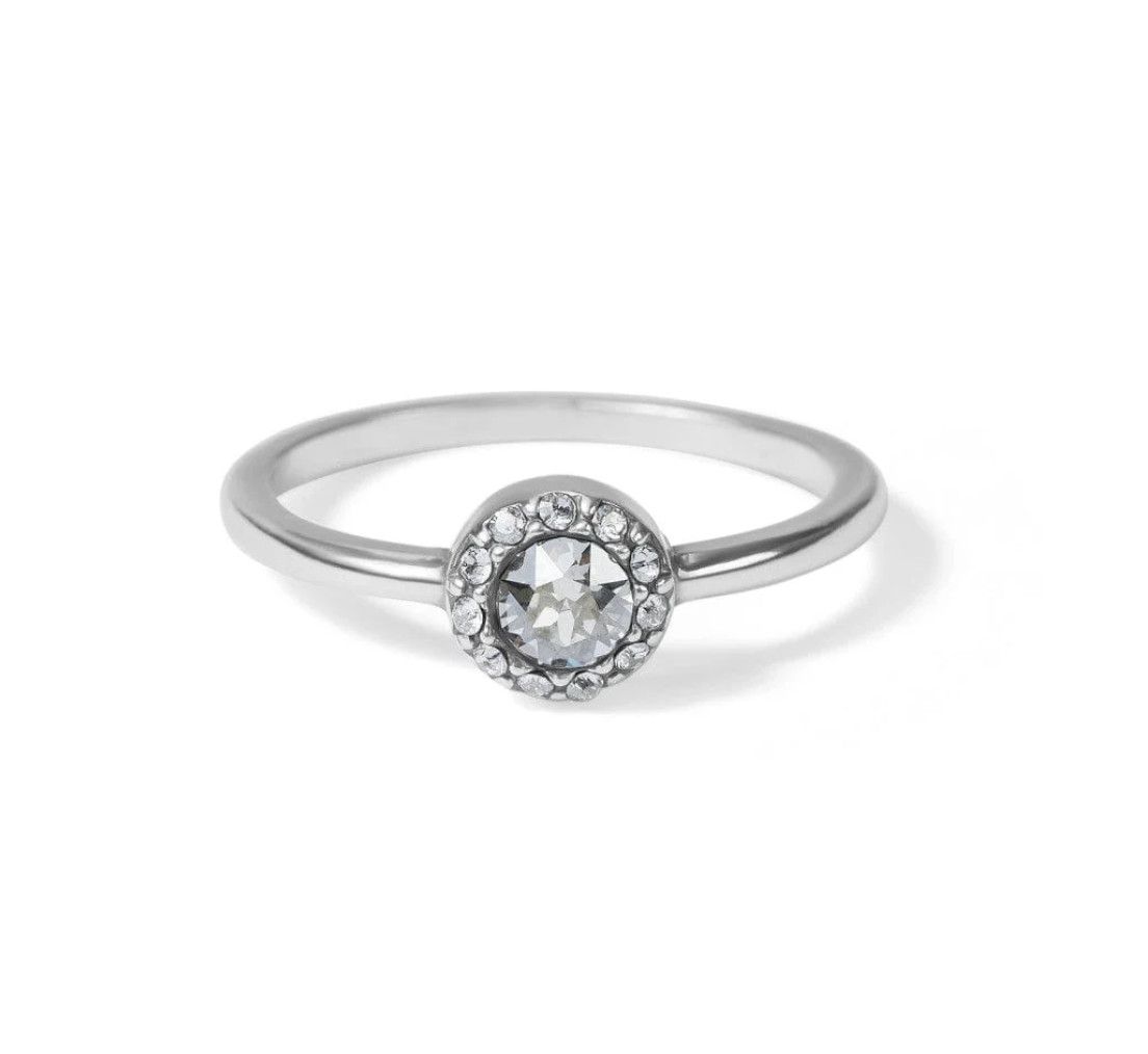 lluminia Solitaire Ring, Size: 6