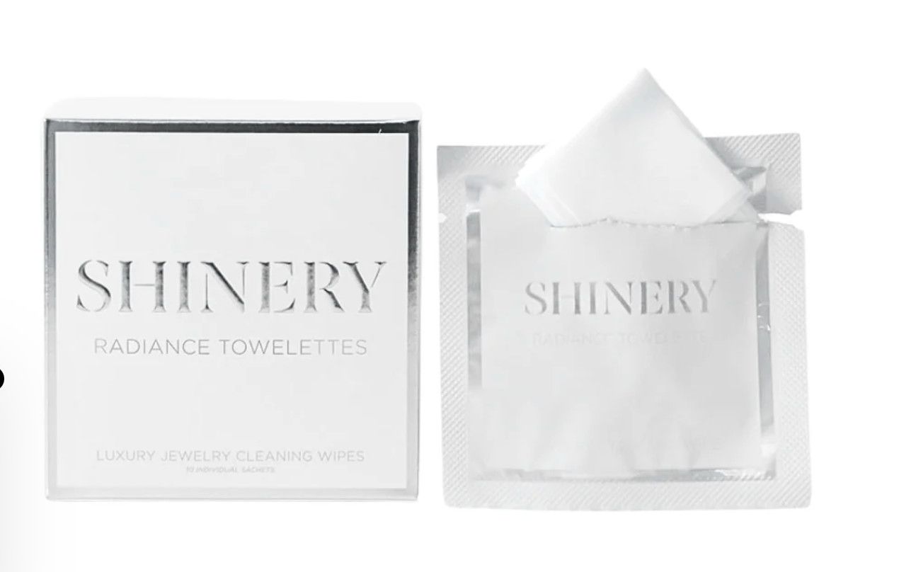 Radiance Towelettes