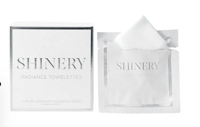 Radiance Towelettes