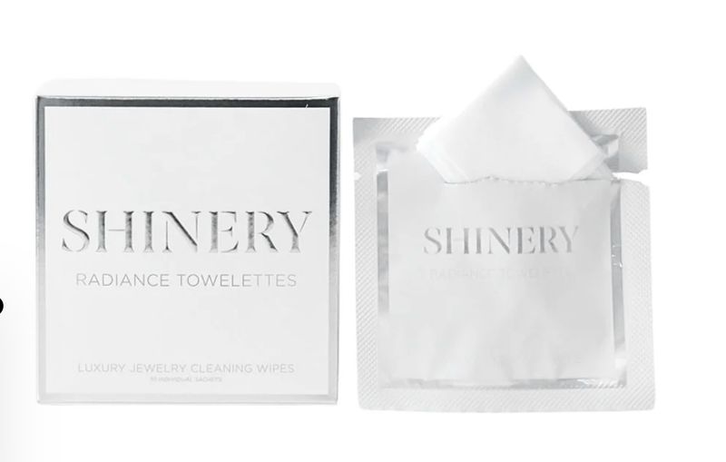 Radiance Towelettes