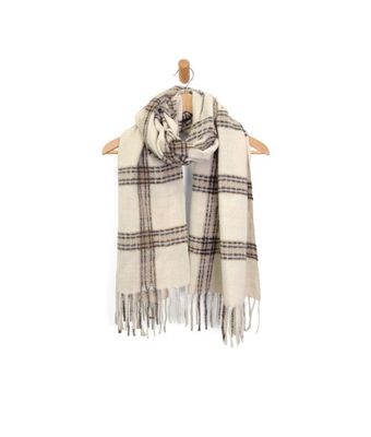 Soft Plaid Fringe Scarf