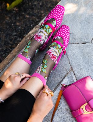 English Rose Black Sheer Crew Sock
