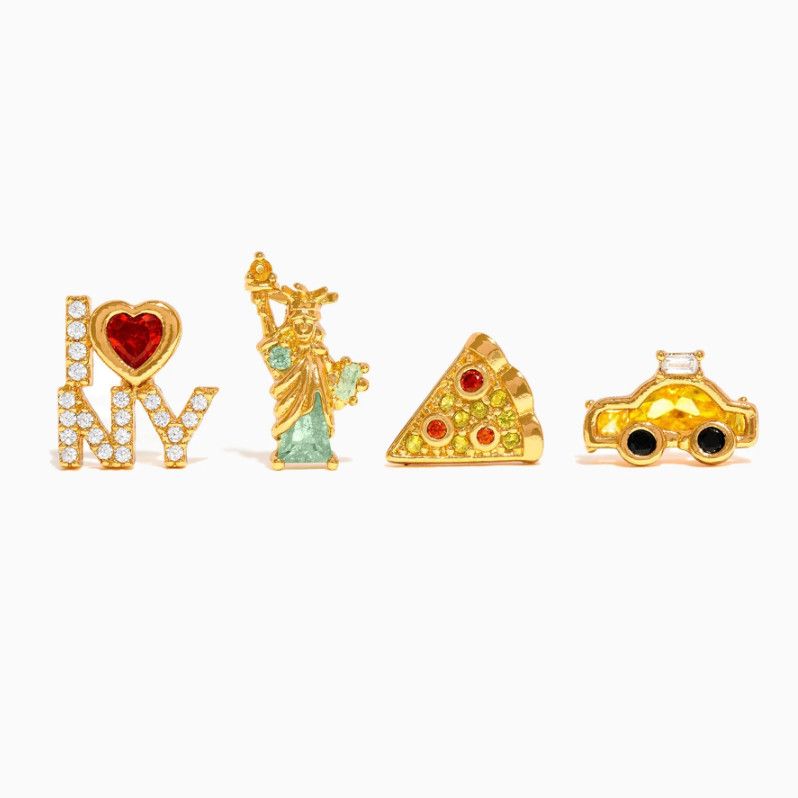 Big Apple Stud Set, Color: Gold