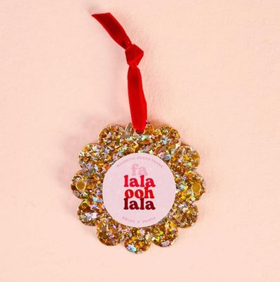 Falala oohlala Gold Glitter Scalloped Round Picture Frame Ornament