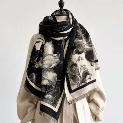 Black and white reversible wrap floral women’s accessory from Poughkeepsie NY boutique
