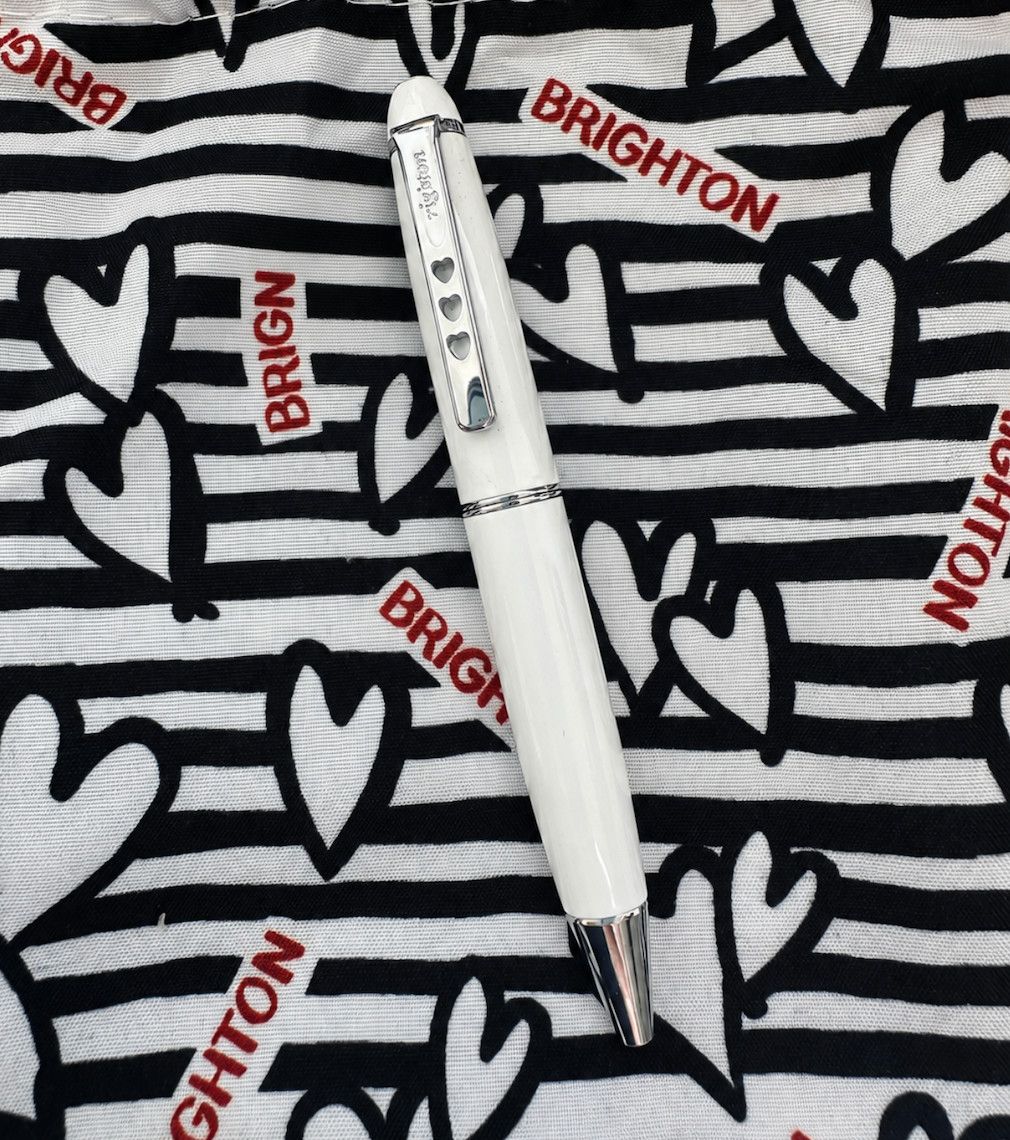 White Pen Pal Brighton Charm Pen