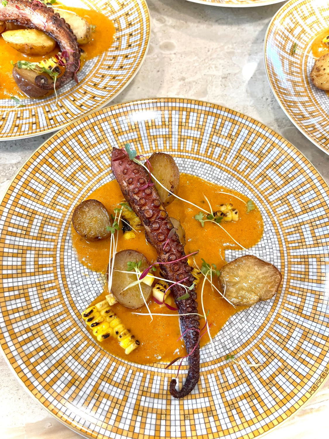 PRIVATE CHEF SERVICE (5-8 Pax)