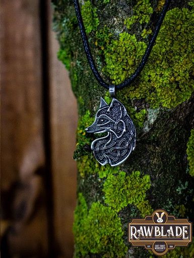 Sluwe Vos Amulet - Staal