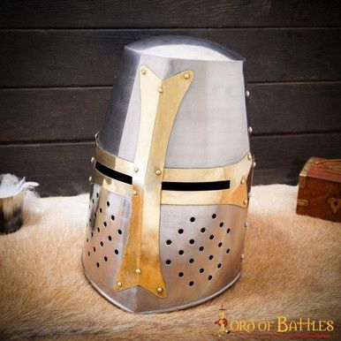 Grote Pot Helm - 13e-14e Eeuw