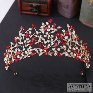 Tiara Leafya - Rood