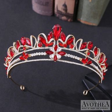Tiara Kiyoko - Rood