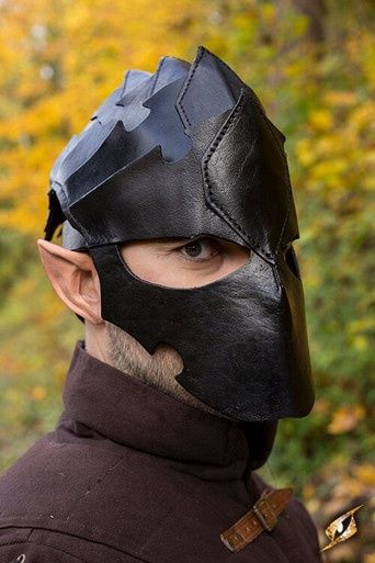 Assassin Helm - Zwart