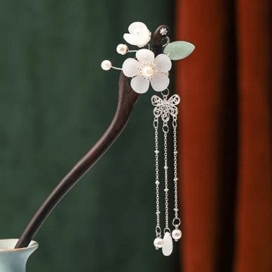 Houten Haarstok met Elegante Chinese Lelie Bloemen - Wit/Zilver