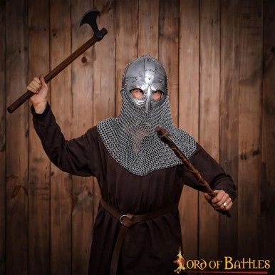 Noorse Viking Spangenhelm met Maliënkolder